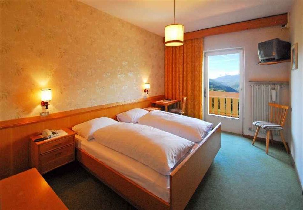 Panoramahotel Post Sant'Andrea in Monte المظهر الخارجي الصورة